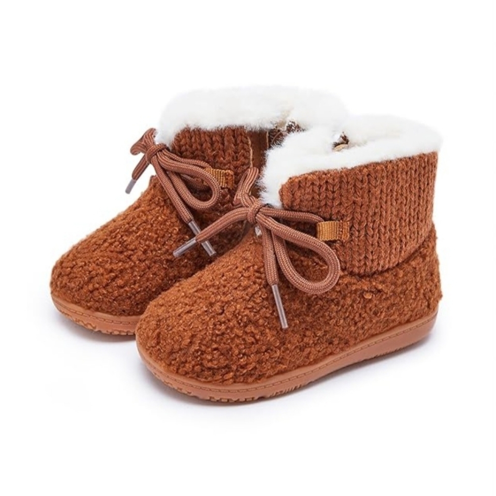 NWOT Toddler Faux Fur Boots